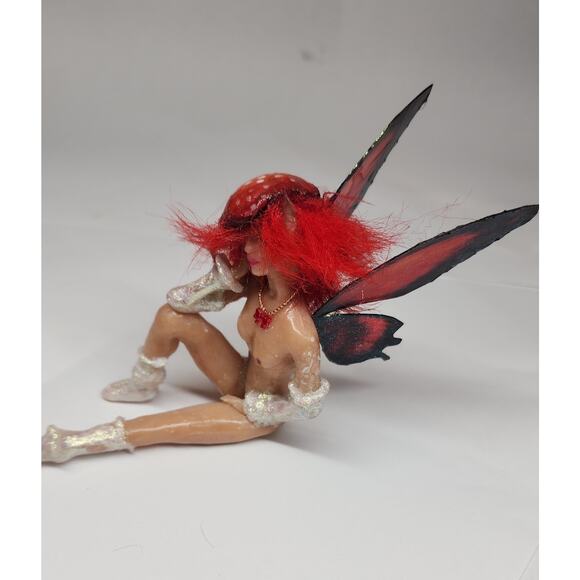 OOAK hand Crafted Sitting Fairy With Red Butterfly Wings And Mushroom Hat - Picture 11 of 12